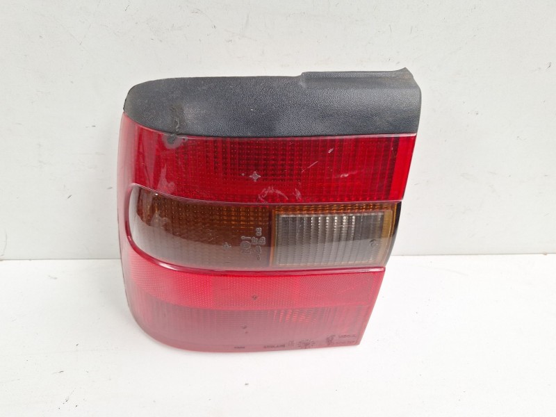 Recambio de piloto trasero izquierdo para opel vectra a cd referencia OEM IAM 1223130  