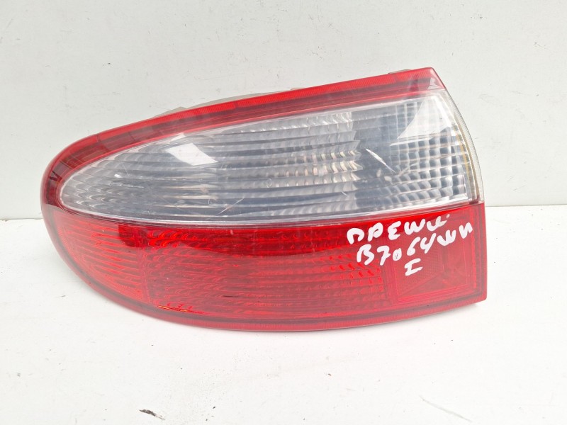 Recambio de piloto trasero izquierdo para daewoo lanos cool referencia OEM IAM 96304618  