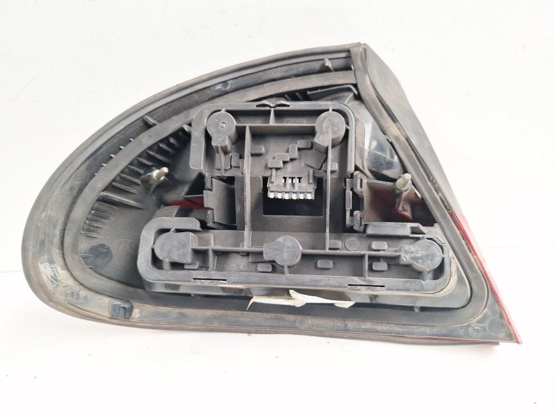 Recambio de piloto trasero derecho para opel tigra 1.6 16v referencia OEM IAM 67629040  