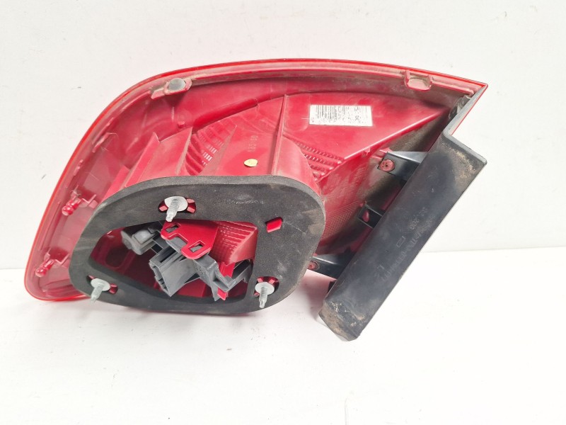 Recambio de piloto trasero izquierdo para seat ibiza (6j5) stylance / style referencia OEM IAM 6J4945095H  