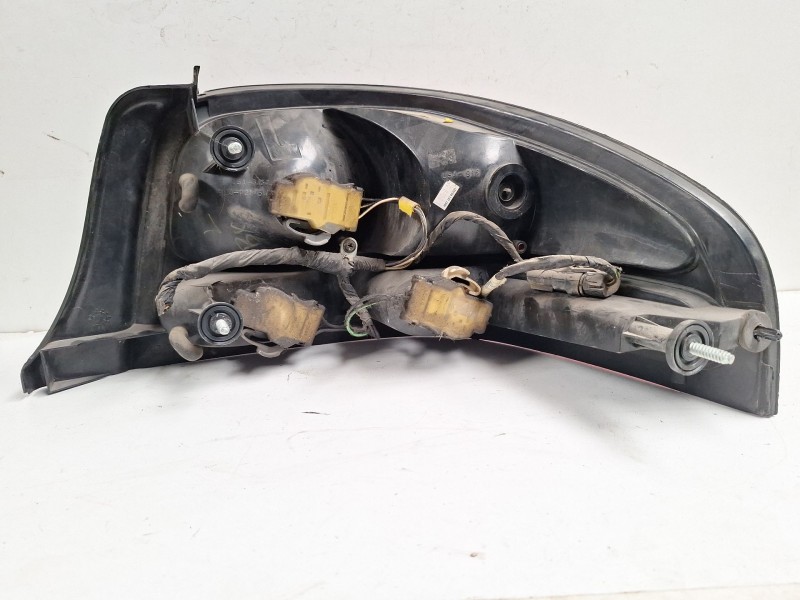 Recambio de piloto trasero izquierdo para chrysler stratus berlina (ja) 2.0 le referencia OEM IAM 04602057  