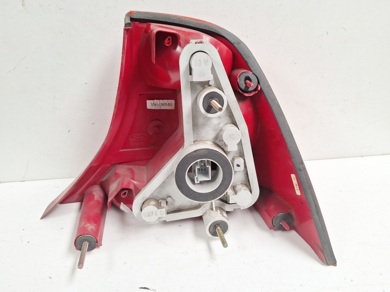 Recambio de piloto trasero izquierdo para ford focus berlina (cak) ghia referencia OEM IAM CW170R  