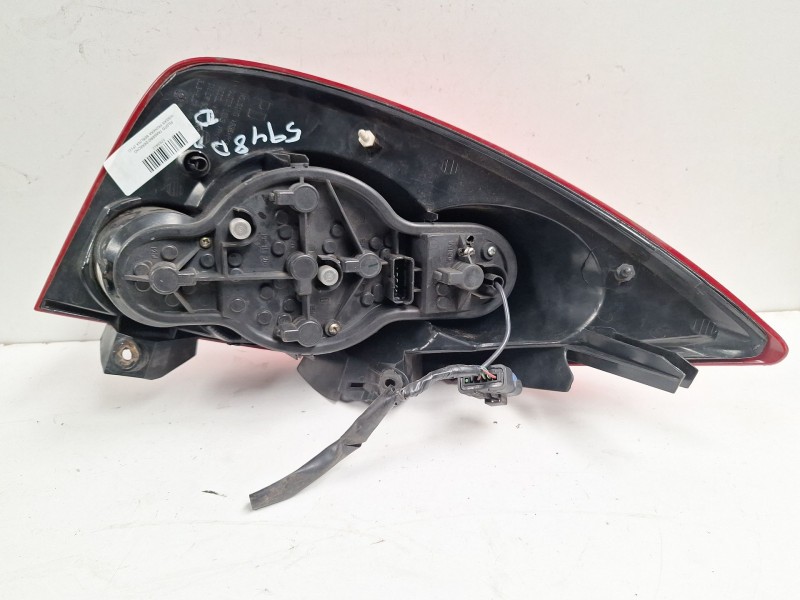 Recambio de piloto trasero derecho para nissan primera berlina (p12) acenta referencia OEM IAM 26550AU210  89077068