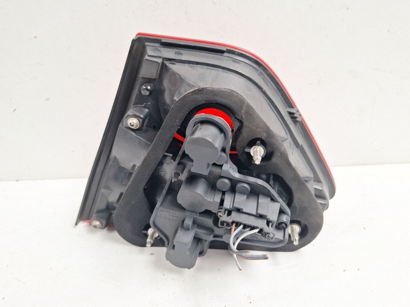 Recambio de piloto trasero izquierdo para seat toledo (kg3) style referencia OEM IAM 6JH945095B  