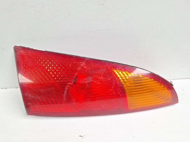 Recambio de piloto trasero derecho para ford focus turnier (cak) ghia referencia OEM IAM 1233323  