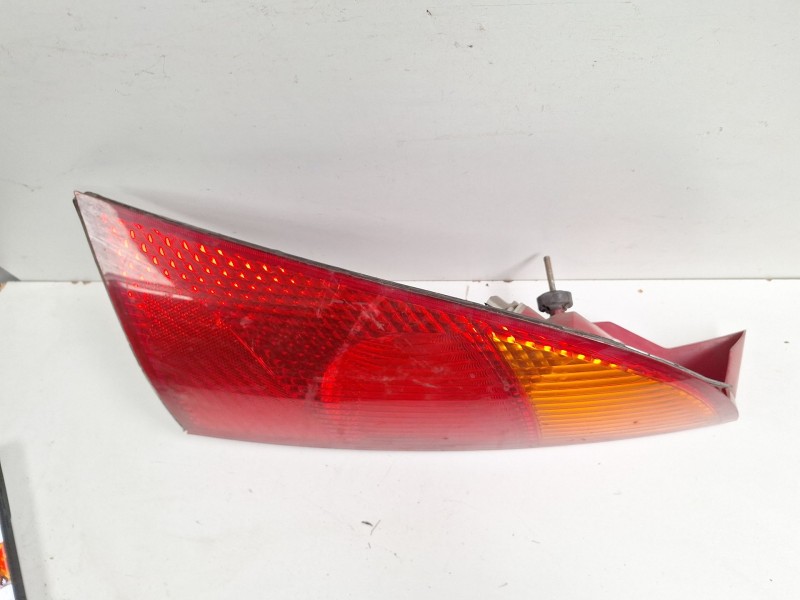 Recambio de piloto trasero derecho para ford focus turnier (cak) ghia referencia OEM IAM 1233323  