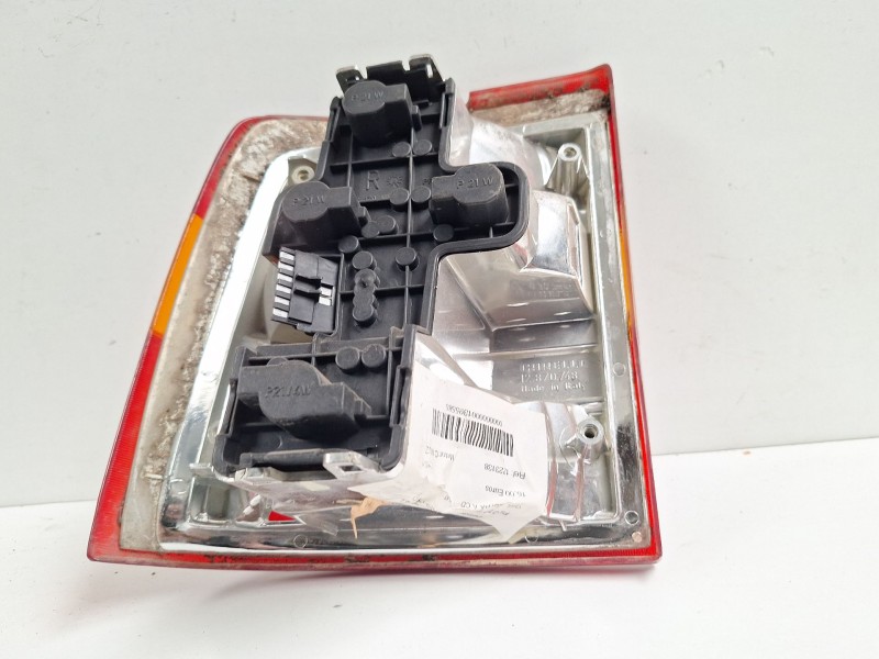 Recambio de piloto trasero derecho para opel vectra a cd referencia OEM IAM 1223138  