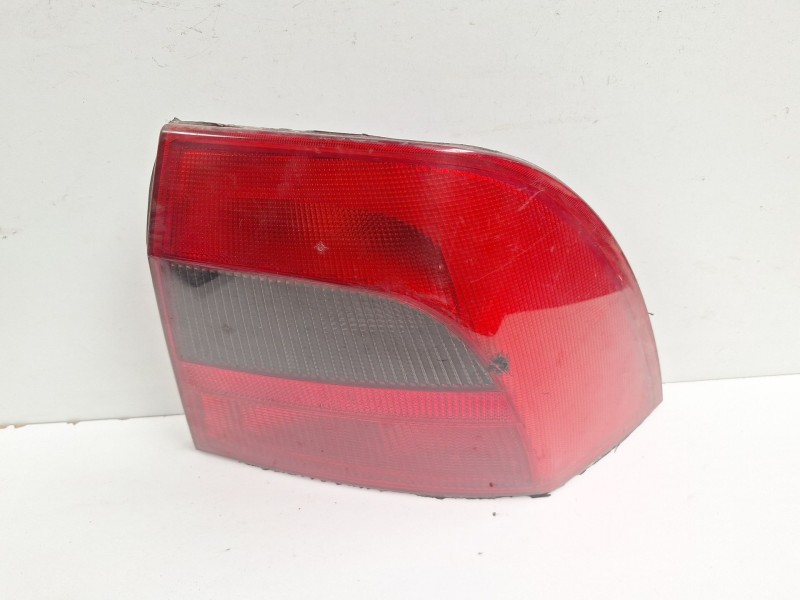 Recambio de piloto trasero derecho para opel vectra b berlina básico (1999) referencia OEM IAM 09119528  