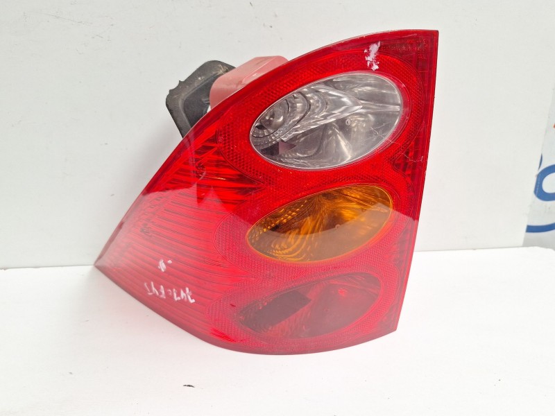 Recambio de piloto trasero derecho para peugeot 1007 sporty referencia OEM IAM 9646116880  