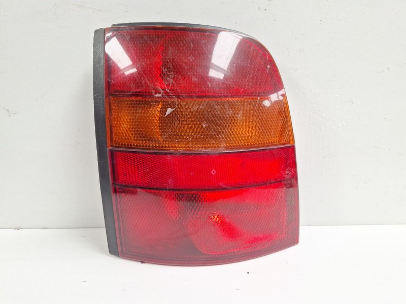 Recambio de piloto trasero izquierdo para nissan micra (k11) básico (k11) referencia OEM IAM B65555F301  