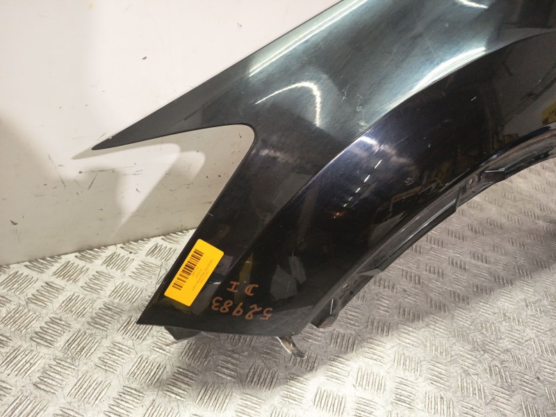 Recambio de aleta delantera izquierda para ford kuga i 2.0 tdci referencia OEM IAM 1633115  