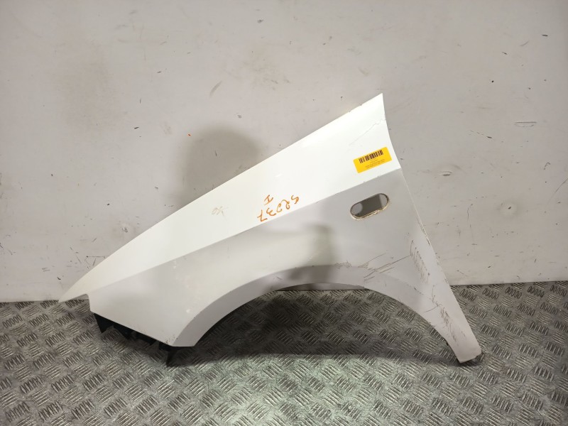 Recambio de aleta delantera izquierda para seat ibiza iv sc (6j1, 6p5) 1.2 referencia OEM IAM 6J0821021D  