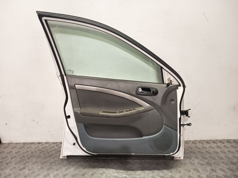 Recambio de puerta delantera izquierda para chevrolet lacetti (j200) 2.0 d referencia OEM IAM 96547283  