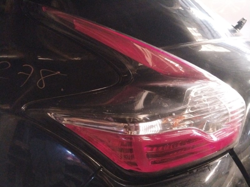 Recambio de piloto trasero izquierdo para nissan juke (f15) 1.2 dig-t referencia OEM IAM 265551KA0B  