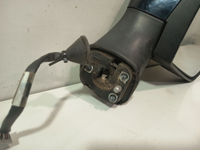 Recambio de retrovisor derecho para ford kuga i 2.0 tdci referencia OEM IAM 21986702  