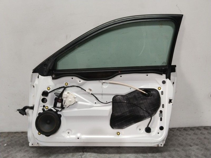 Recambio de puerta delantera derecha para audi a3 (8p1) 2.0 tdi 16v referencia OEM IAM 8P3831052D  