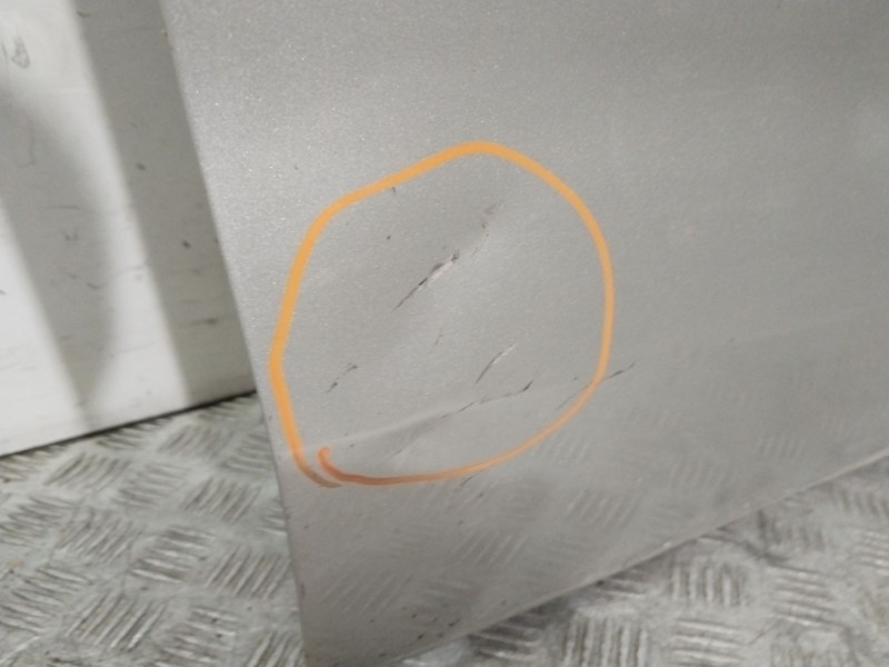 Recambio de puerta delantera derecha para mazda 5 (cr) 2.0 cd (cr19) referencia OEM IAM C2Y55802XF  