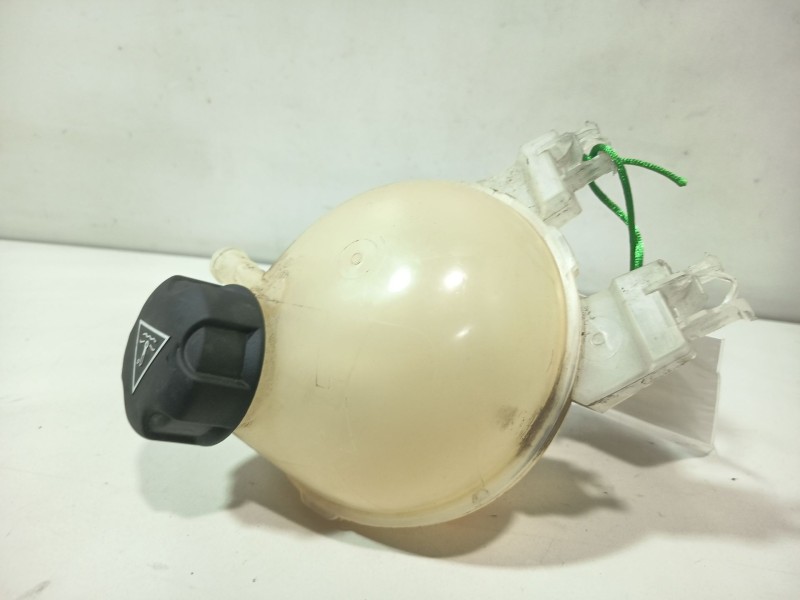 Recambio de deposito expansion para citroën c3 ii (sc_) 1.2 vti 82 referencia OEM IAM 9800777280  
