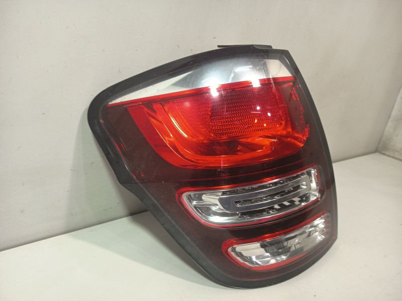 Recambio de piloto trasero izquierdo para citroën c3 ii (sc_) 1.2 vti 82 referencia OEM IAM 9803928880  