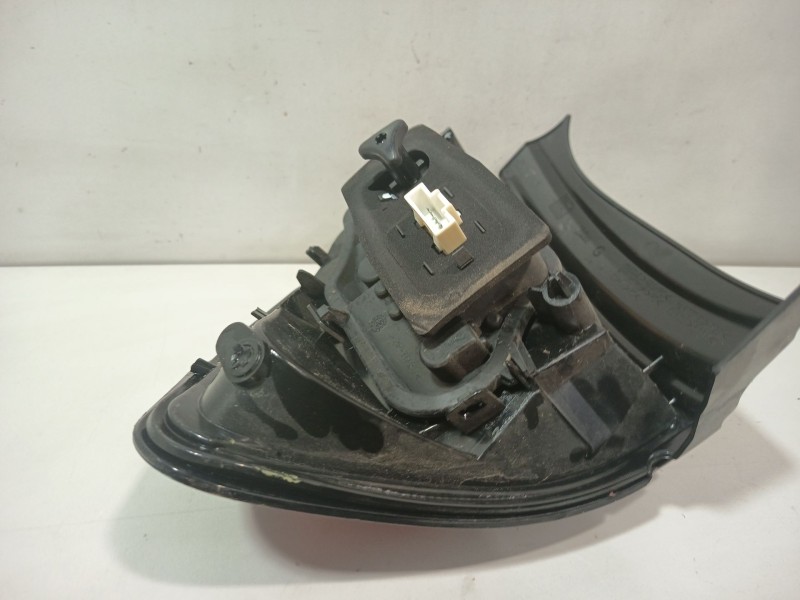 Recambio de piloto trasero izquierdo para citroën c3 ii (sc_) 1.2 vti 82 referencia OEM IAM 9803928880  