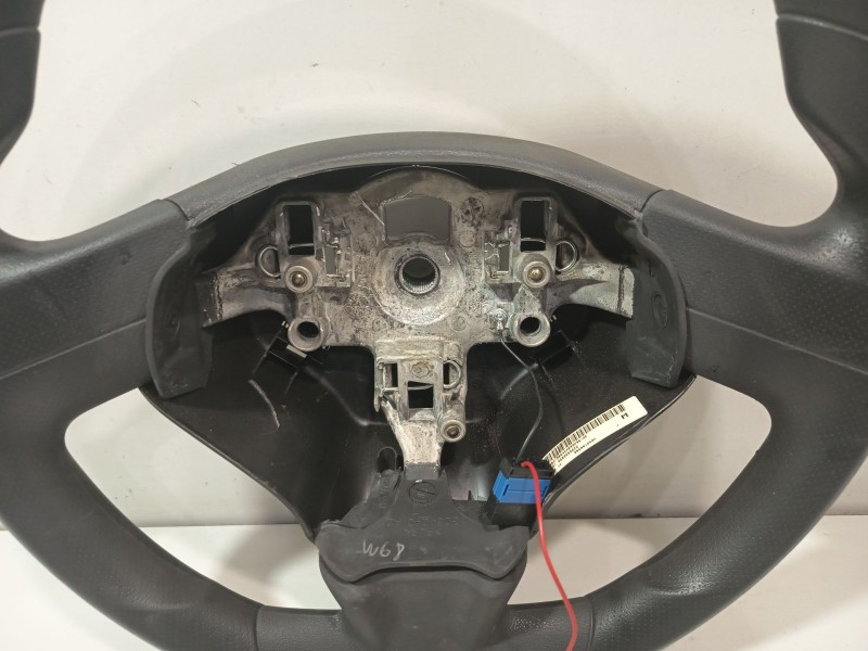 Recambio de volante para citroën c3 ii (sc_) 1.2 vti 82 referencia OEM IAM 3064240  