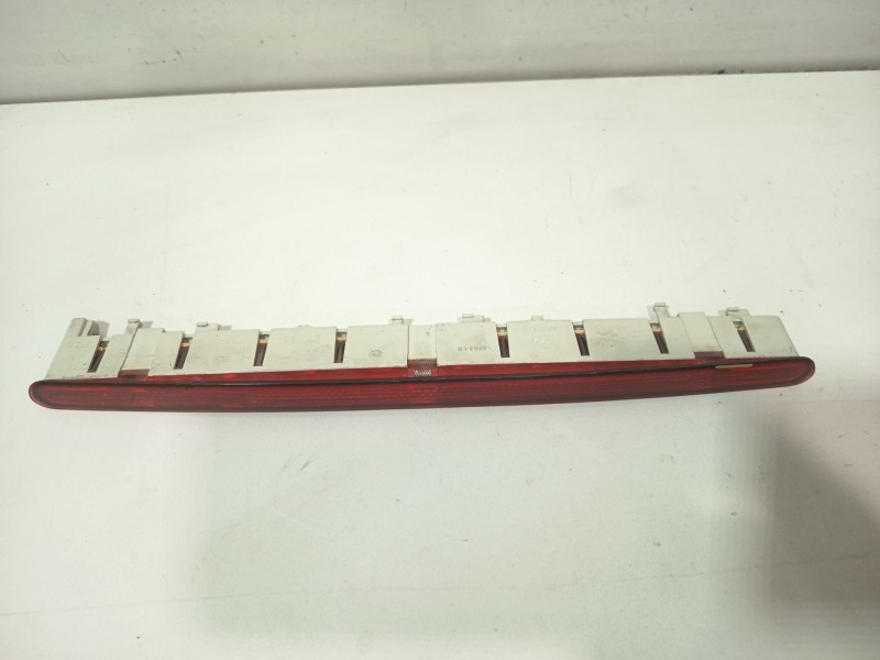 Recambio de luz central de freno para seat leon (1p1) comfort limited referencia OEM IAM 8P0945097  