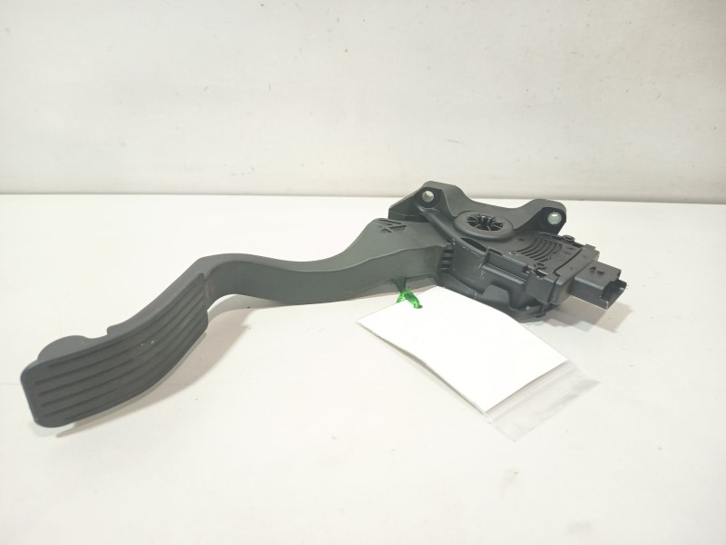 Recambio de pedal acelerador para citroën c3 ii (sc_) 1.2 vti 82 referencia OEM IAM 9671433680  
