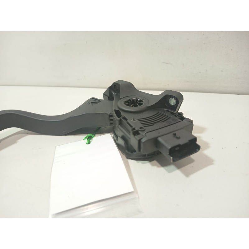 Recambio de pedal acelerador para citroën c3 ii (sc_) 1.2 vti 82 referencia OEM IAM 9671433680  