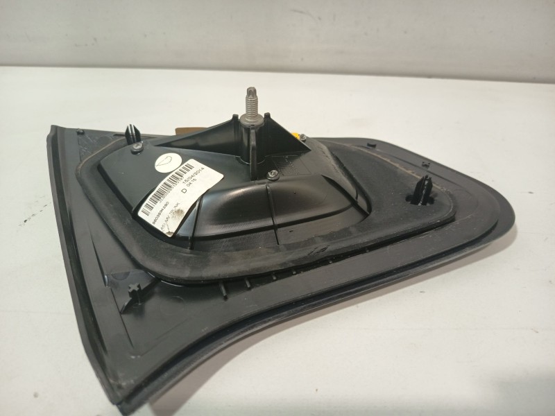 Recambio de piloto porton trasero derecho para citroën c3 ii (sc_) 1.2 vti 82 referencia OEM IAM 9803934280  