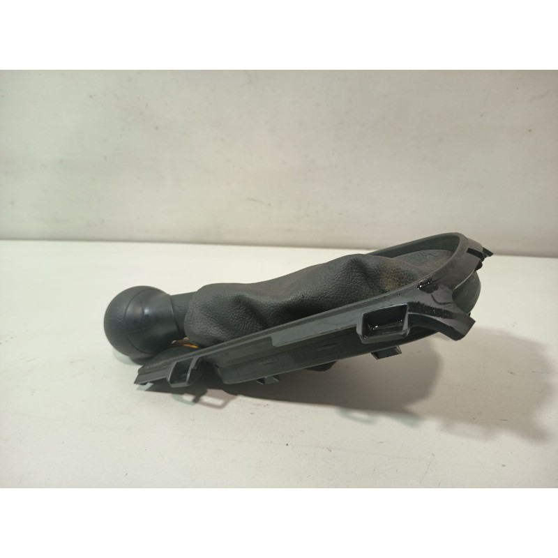 Recambio de pomo palanca cambio para citroën c3 ii (sc_) 1.2 vti 82 referencia OEM IAM 96841605  