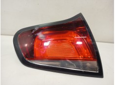 Recambio de piloto porton trasero izquierdo para citroën c3 ii (sc_) 1.2 vti 82 referencia OEM IAM 9803934380  