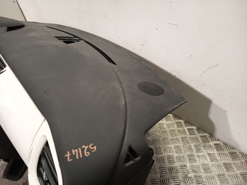 Recambio de salpicadero para citroën c3 ii (sc_) 1.4 referencia OEM IAM 8247F7  