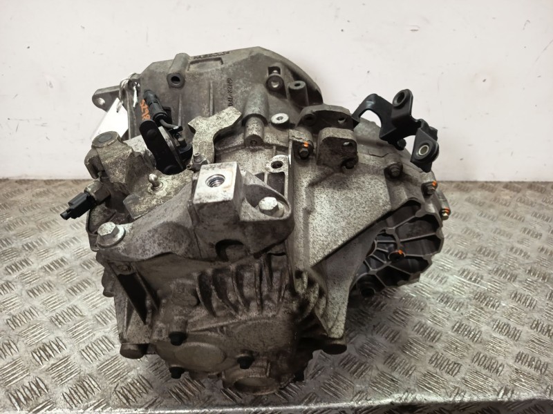 Recambio de caja cambios para ford kuga i 2.0 tdci referencia OEM IAM 8V4R7002AE  