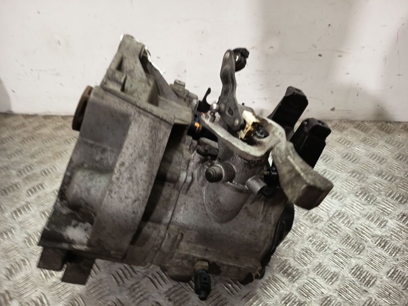 Recambio de caja cambios para volkswagen polo iv (9n_, 9a_) 1.4 16v referencia OEM IAM GET  