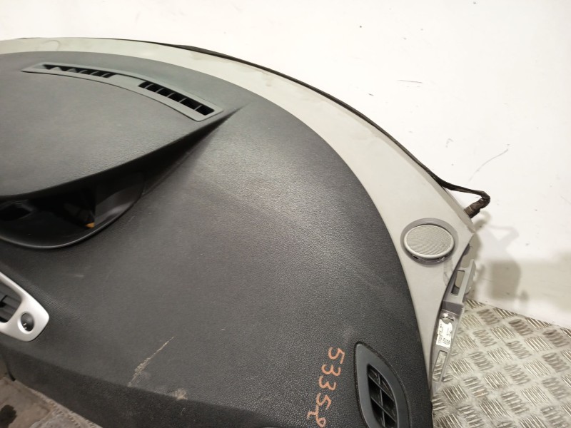 Recambio de salpicadero para renault grand scénic iii (jz0/1_) 1.9 dci referencia OEM IAM 681000060R  