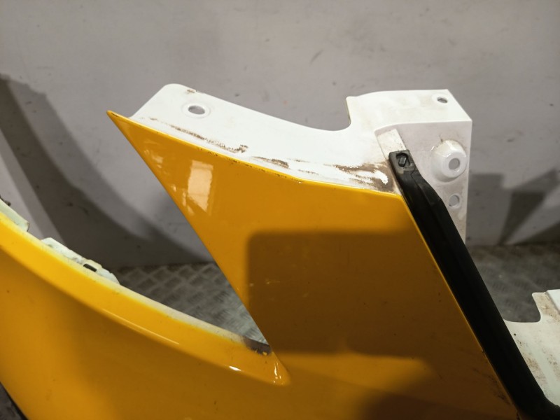 Recambio de paragolpes delantero para nissan nv200 / evalia autobús e-nv (me0m) referencia OEM IAM F20224FAMH  