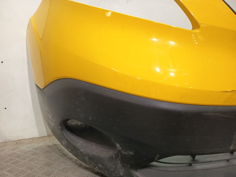 Recambio de paragolpes delantero para nissan nv200 / evalia autobús e-nv (me0m) referencia OEM IAM F20224FAMH  