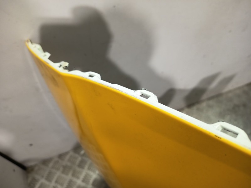 Recambio de paragolpes delantero para nissan nv200 / evalia autobús e-nv (me0m) referencia OEM IAM F20224FAMH  