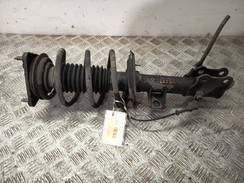 Recambio de amortiguador delantero derecho para kia cee´d sportswagon (jd) 1.6 crdi 110 referencia OEM IAM 54661A2155 54661A2150