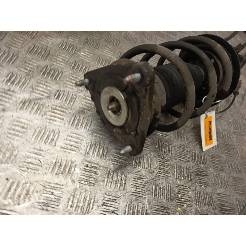 Recambio de amortiguador delantero derecho para kia cee´d sportswagon (jd) 1.6 crdi 110 referencia OEM IAM 54661A2155 54661A2150