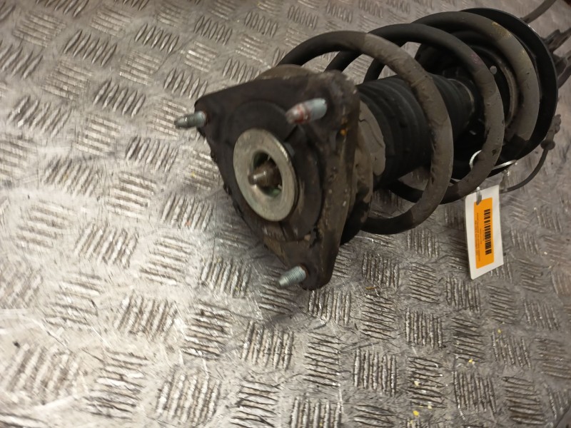 Recambio de amortiguador delantero derecho para kia cee´d sportswagon (jd) 1.6 crdi 110 referencia OEM IAM 54661A2155 54661A2150