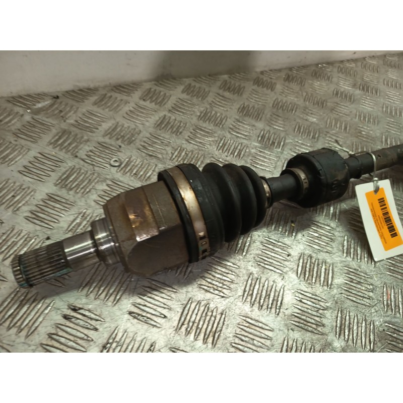 Recambio de transmision delantera izquierda para kia cee´d sportswagon (jd) 1.6 crdi 110 referencia OEM IAM 49500A6100  