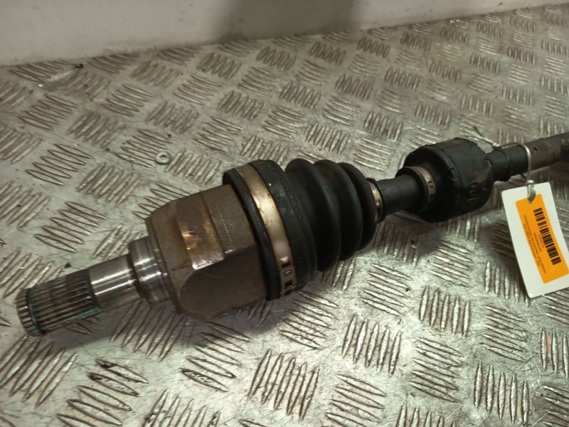 Recambio de transmision delantera izquierda para kia cee´d sportswagon (jd) 1.6 crdi 110 referencia OEM IAM 49500A6100  