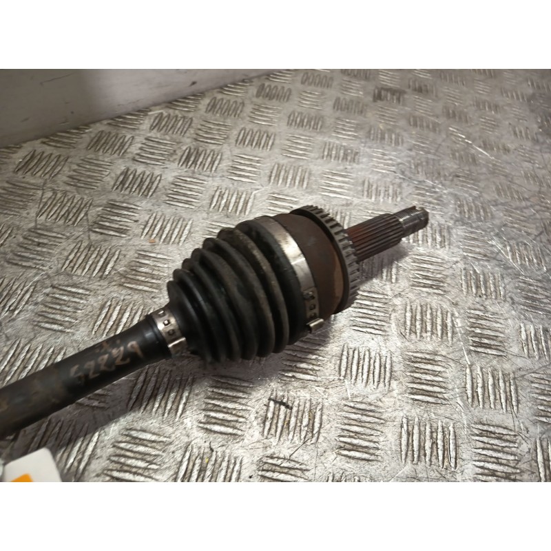 Recambio de transmision delantera izquierda para kia cee´d sportswagon (jd) 1.6 crdi 110 referencia OEM IAM 49500A6100  