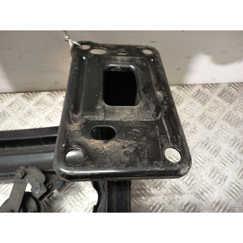 Recambio de refuerzo paragolpes delantero para kia cee´d sportswagon (jd) 1.6 crdi 110 referencia OEM IAM 86530A2000  