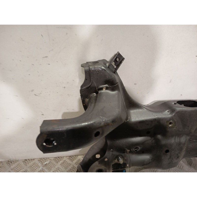 Recambio de puente delantero para kia cee´d sportswagon (jd) 1.6 crdi 110 referencia OEM IAM 62400A6105  