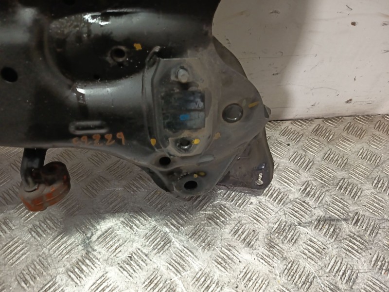 Recambio de puente delantero para kia cee´d sportswagon (jd) 1.6 crdi 110 referencia OEM IAM 62400A6105  