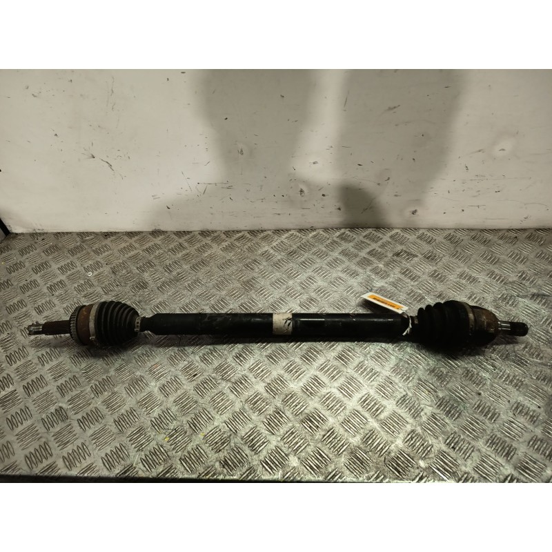 Recambio de transmision delantera derecha para kia cee´d sportswagon (jd) 1.6 crdi 110 referencia OEM IAM 49501A6100  