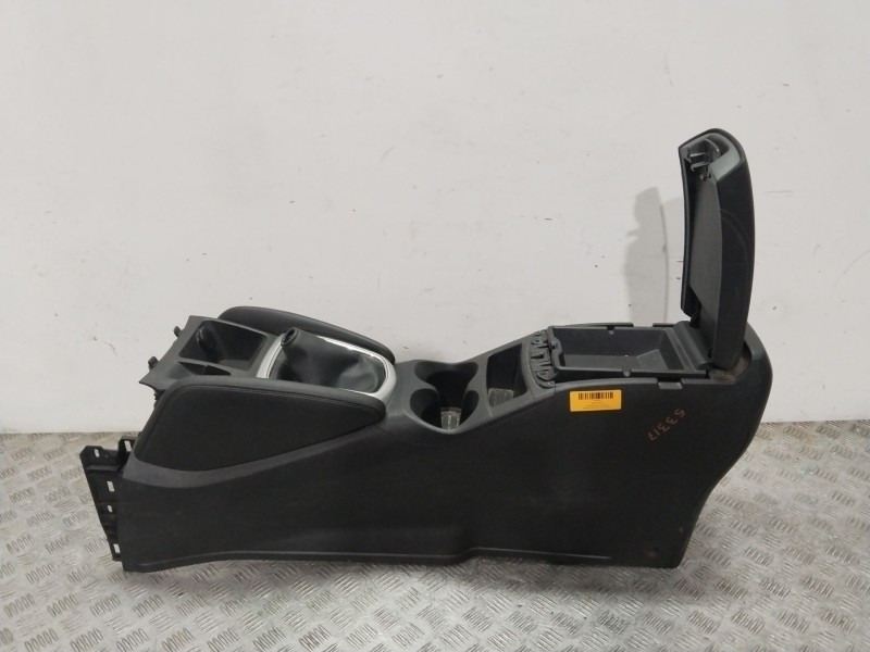 Recambio de apoyabrazos central para nissan qashqai ii (j11, j11_) 1.5 dci referencia OEM IAM 969104EH1B  