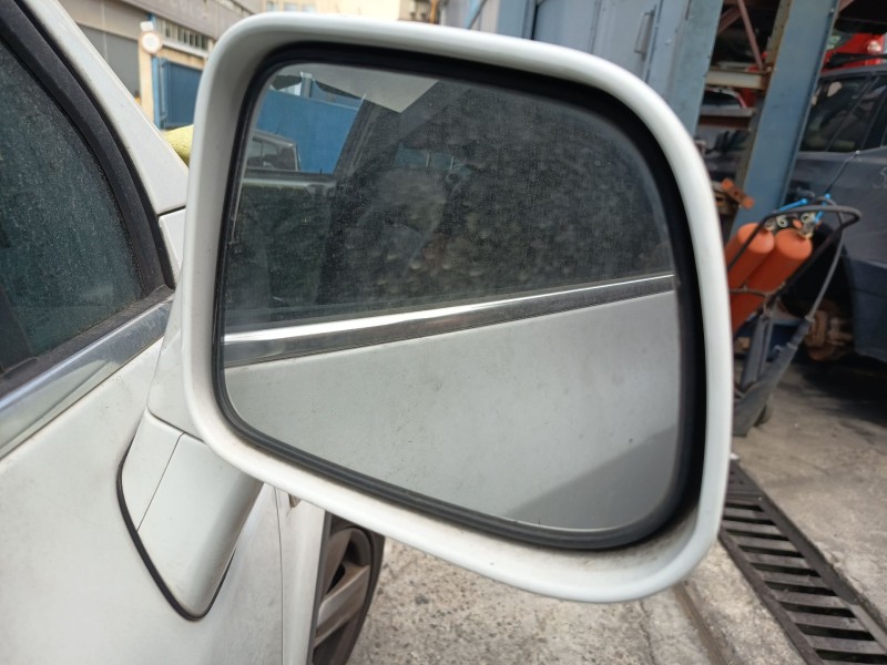 Recambio de espejo retrovisor derecho para chevrolet orlando (j309) 2.0 d referencia OEM IAM 95275766  
